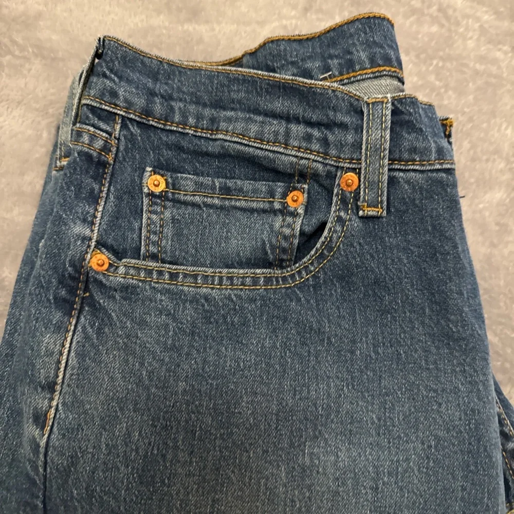 Levi’s 505 Regular Fit Jeans – W34 L30 – Classic Blue – Vintage Wash - Picture 5 of 5